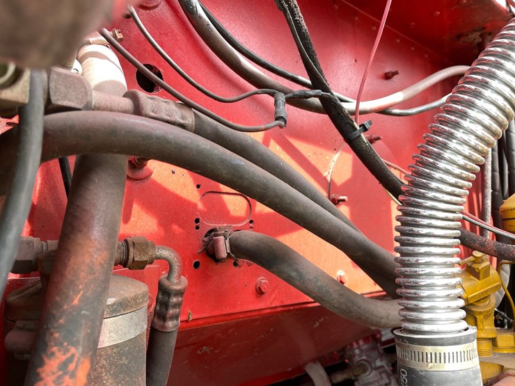 1976-peterbilt-359-image-103