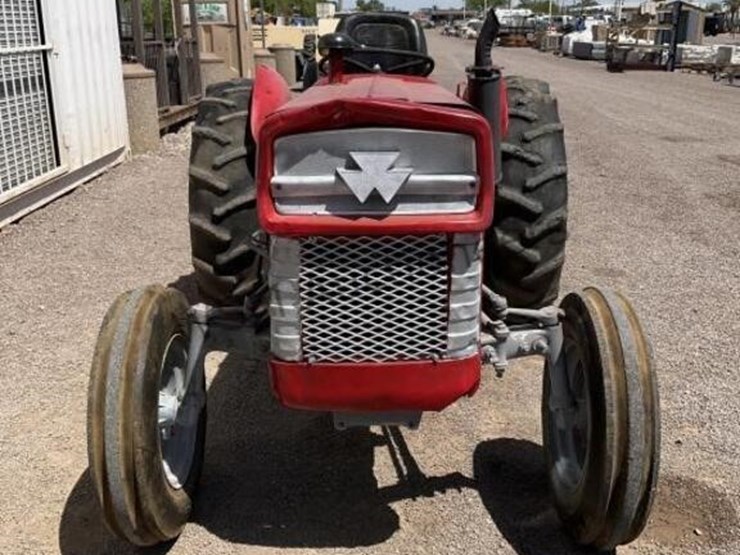massey-ferguson-135-image-3