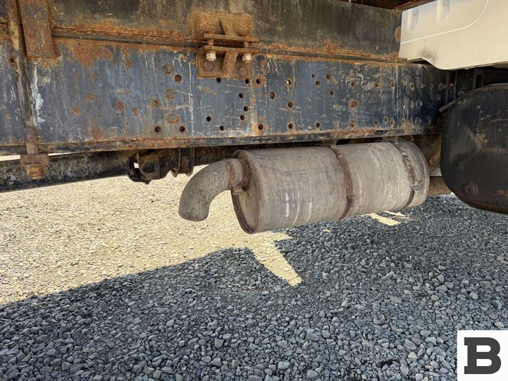 1997-international-4900-image-29