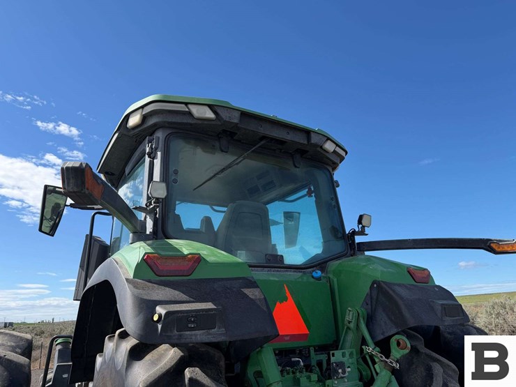 2021-john-deere-7r-210-image-26