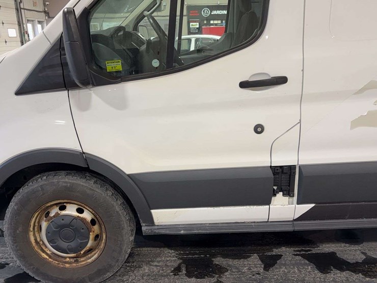 2018-ford-transit-image-23