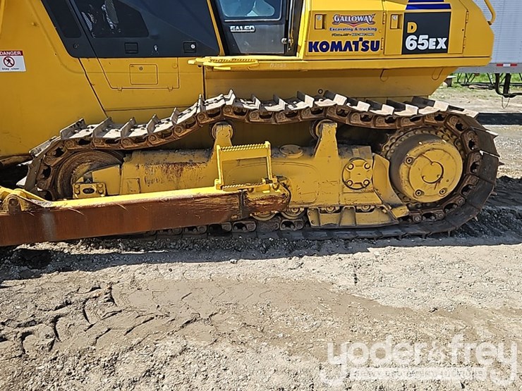 2005-komatsu-d65ex-15-image-19
