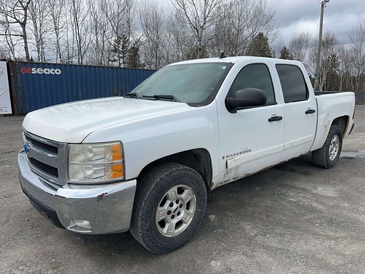 2008-chevrolet-1500-image-1