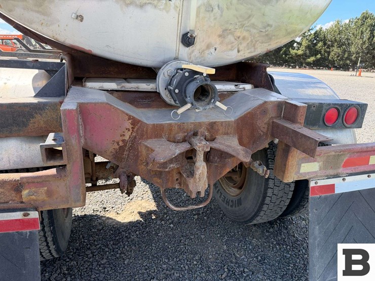 1973-brenner-transport-tank-trailer-image-20