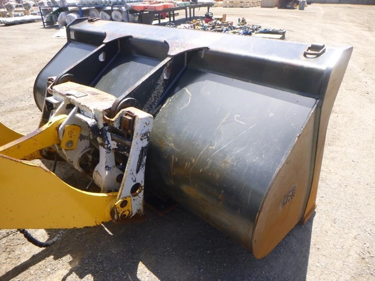 2018-komatsu-wa270-8-image-11