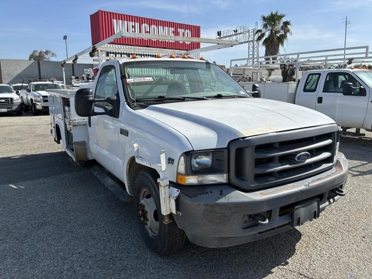 2012-gmc-sierra-2500-image-2