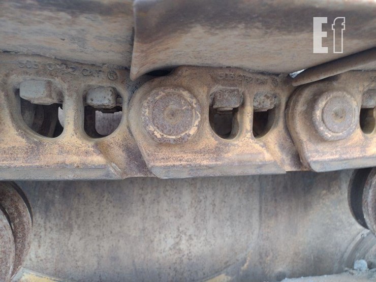 2018-caterpillar-d7e-image-29