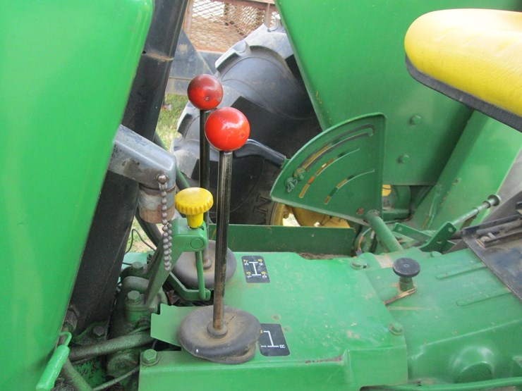 john-deere-2550-image-38