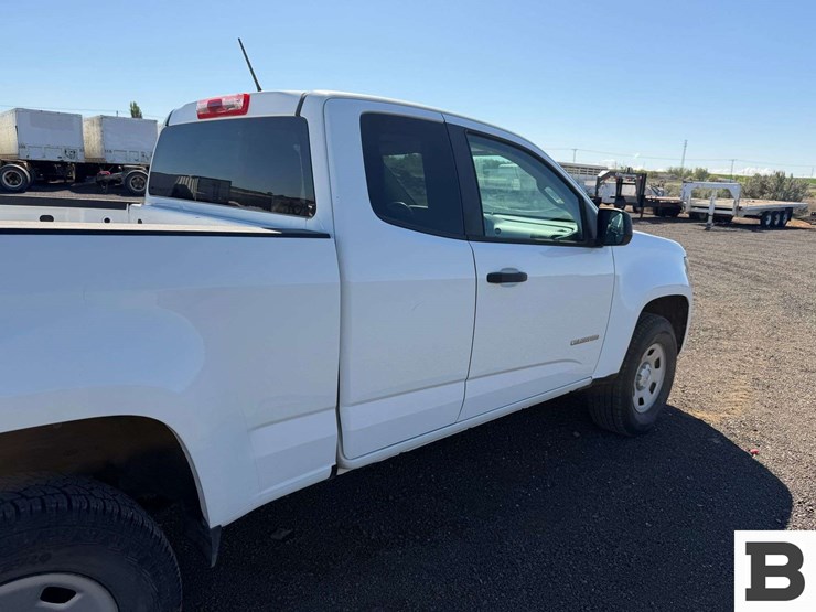 2018-chevrolet-colorado-image-17