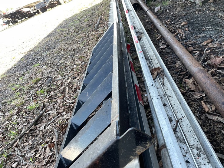 #10388-•-(1)-heavy-duty-steel-trailer-ramp-image-4
