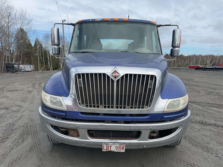 2016-international-4300-image-2