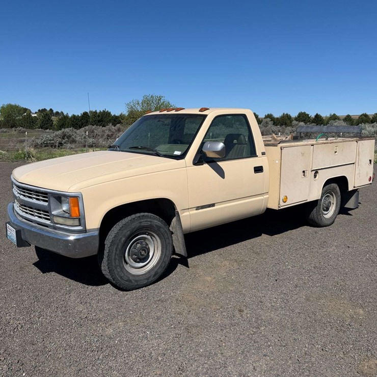 1994 CHEVROLET GMT400