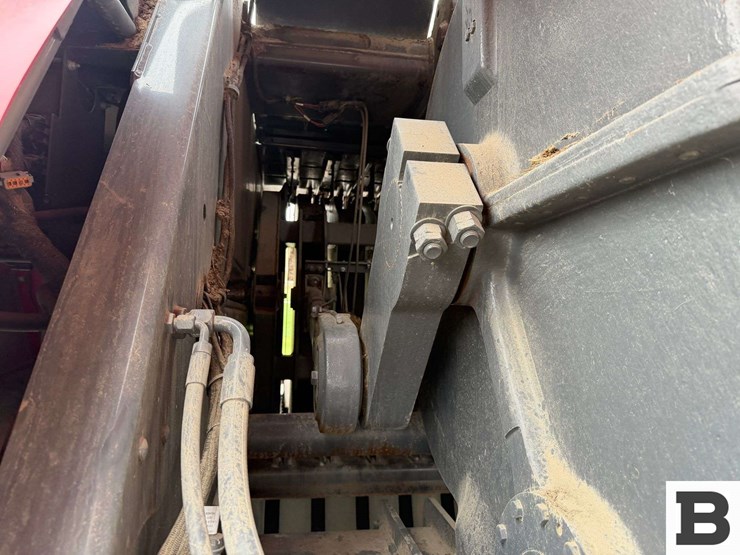 2018-massey-ferguson-2290-image-23