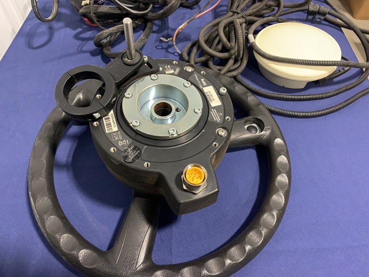 trimble-ez-pilot-autosteer-system-image-2