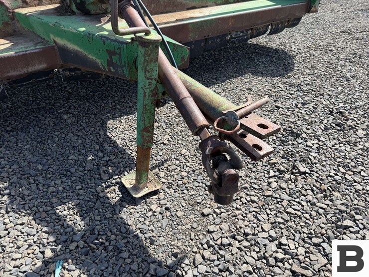 john-deere-27-image-9