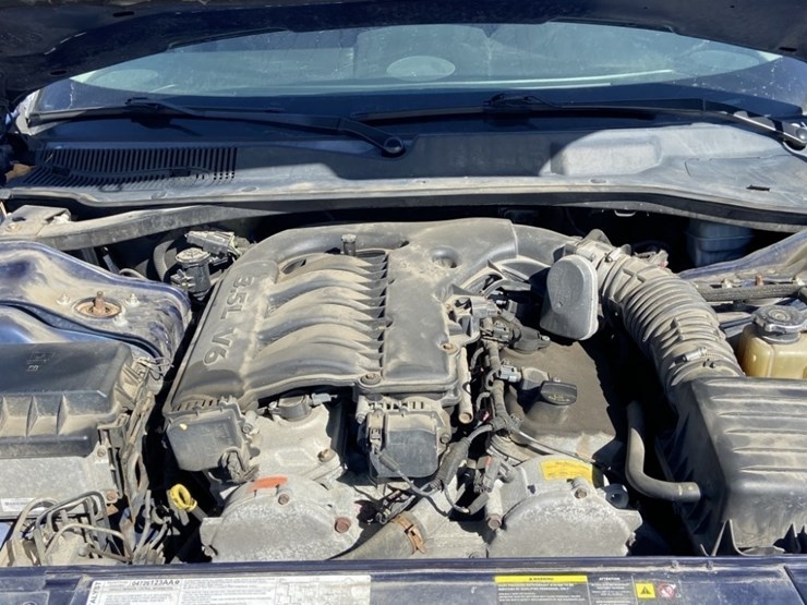2006-chrysler-300-sedan-image-37