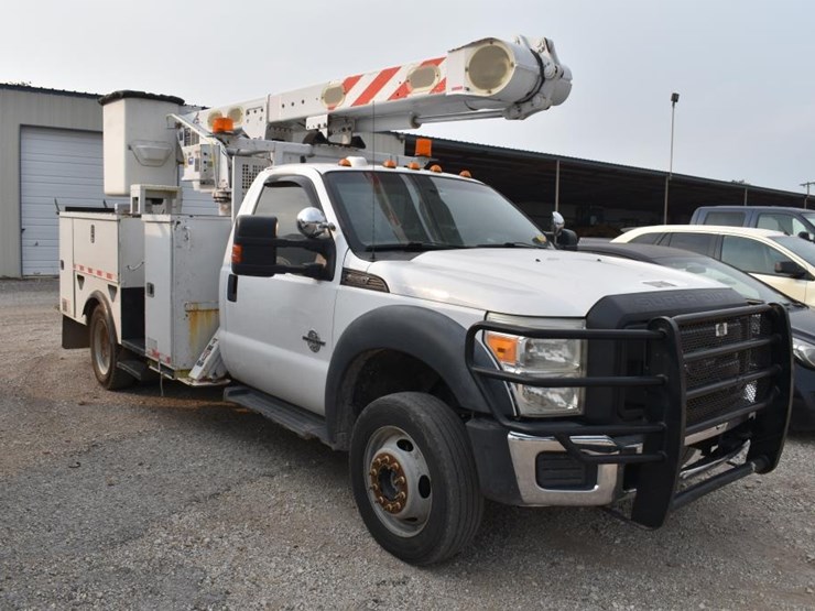 2014-ford-f550-image-2