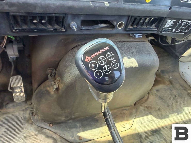 1997-international-4900-image-45