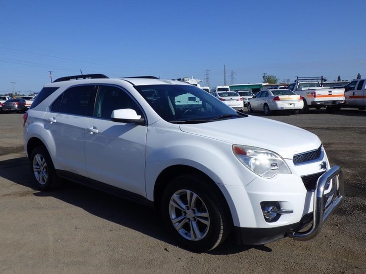 2013-chevrolet-equinox-image-2