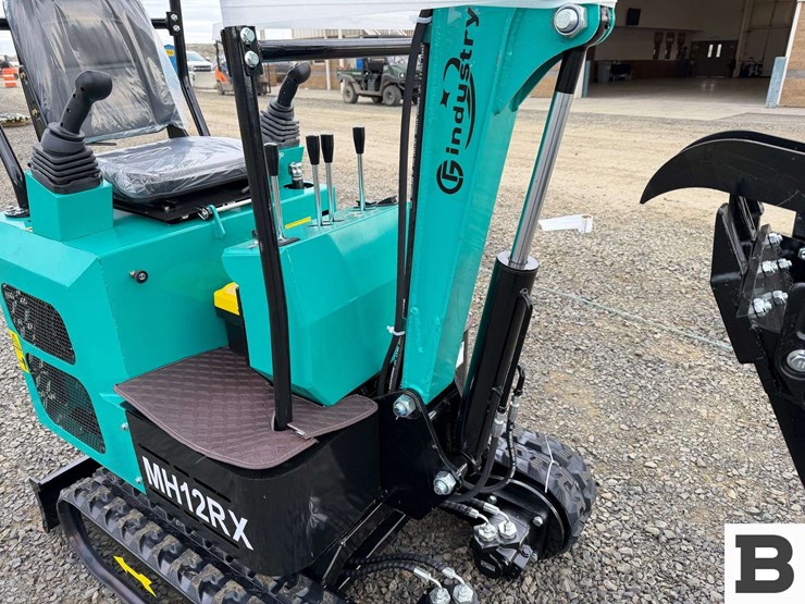 2026-cfg-industry-mh12rx-image-10