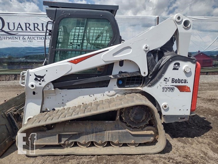 2022-bobcat-t770-image-15