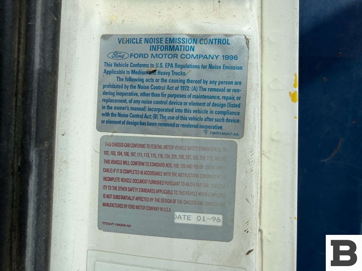 1996-ford-la9000-image-39