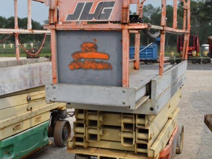 jlg-2030es-image-3