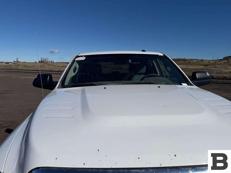 2017-dodge-2500-image-8