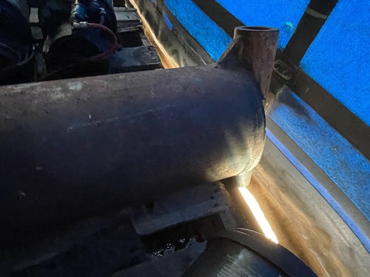 #10399-•-dump-truck-hydraulic-cylinder-image-4