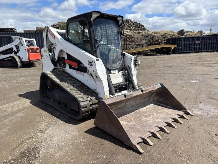 2016-bobcat-t650-image-2