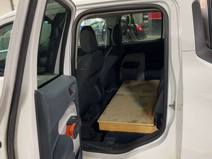 2022-ford-maverick-image-11