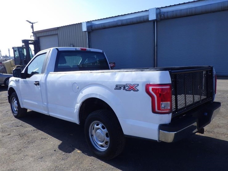 2016-ford-f150-image-4