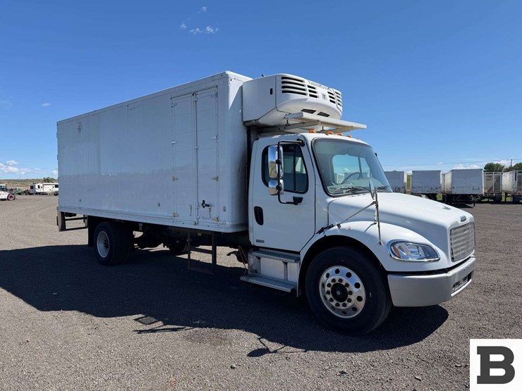 2009-freightliner-m2-box-van-truck-image-6