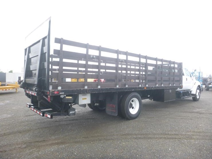 2015-ford-f650-image-3