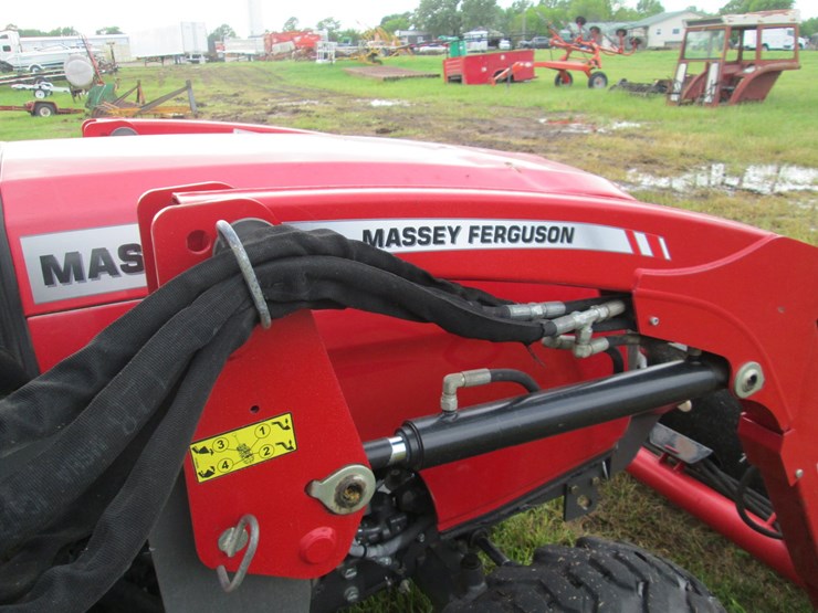 massey-ferguson-1734e-image-15