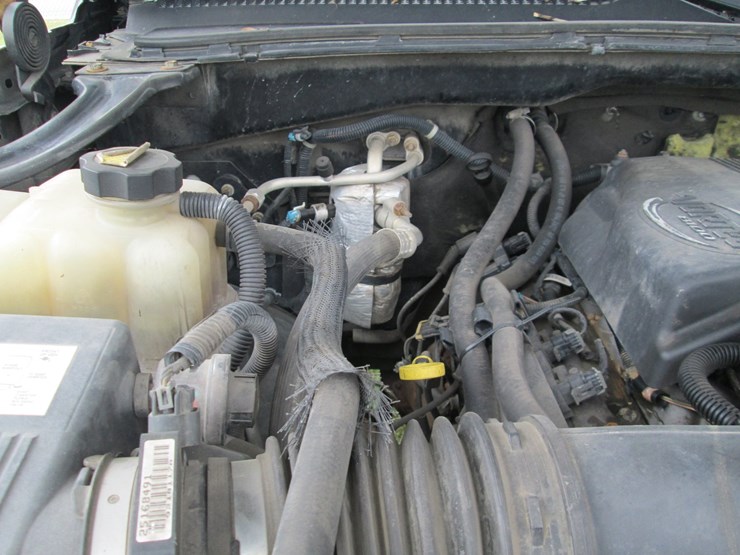 2006-chevrolet-2500-image-22