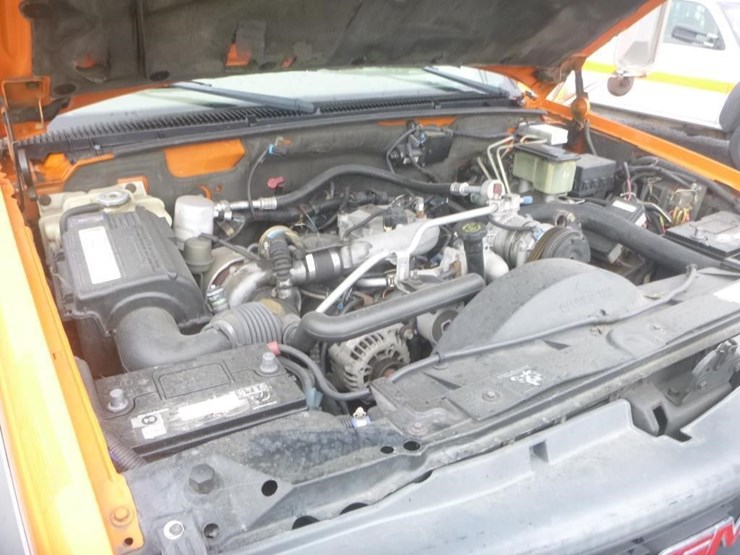 1999-gmc-3500-image-19