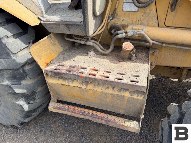 1993-caterpillar-416b-image-53