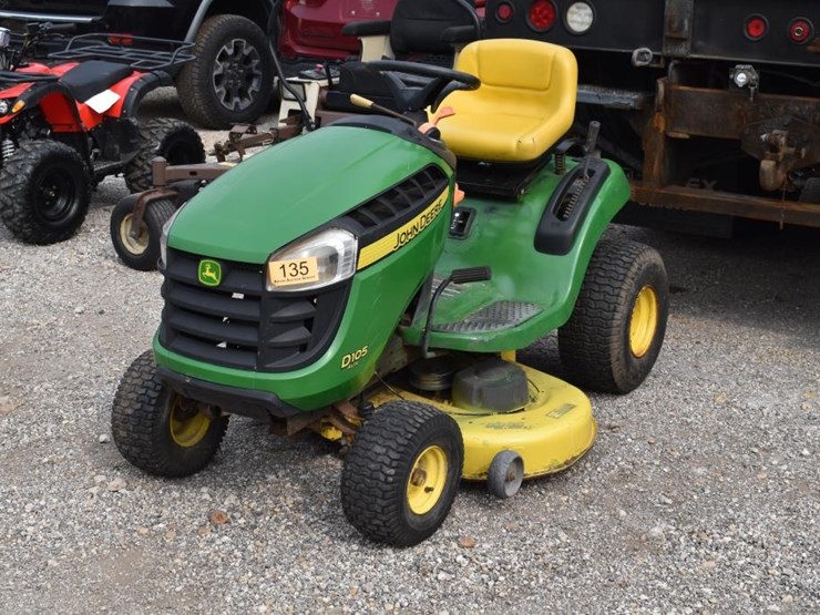 john-deere-d105-image-2