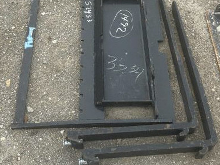 #31-•-mini-skid-steer-forks-image-1