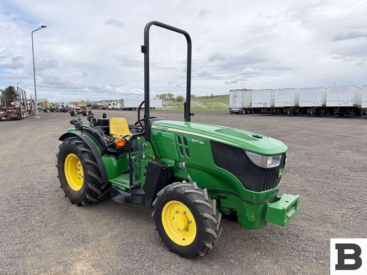 2020-john-deere-5075gl-image-7