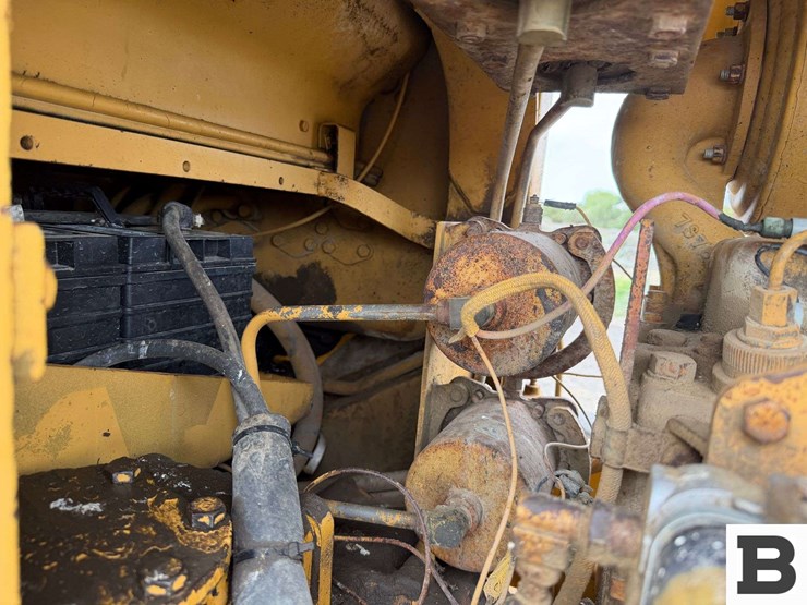 caterpillar-920-image-36