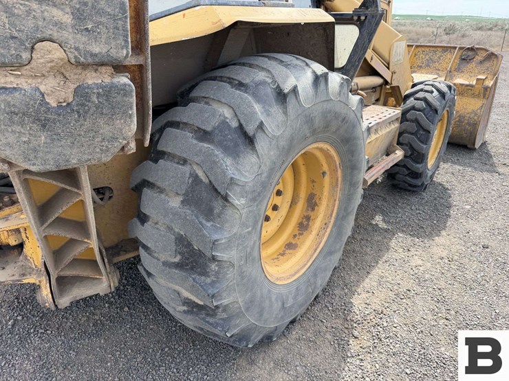 1993-caterpillar-416b-image-50