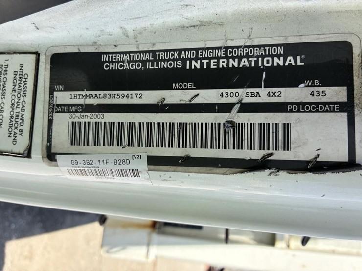 2003-international-durastar-4300-image-19