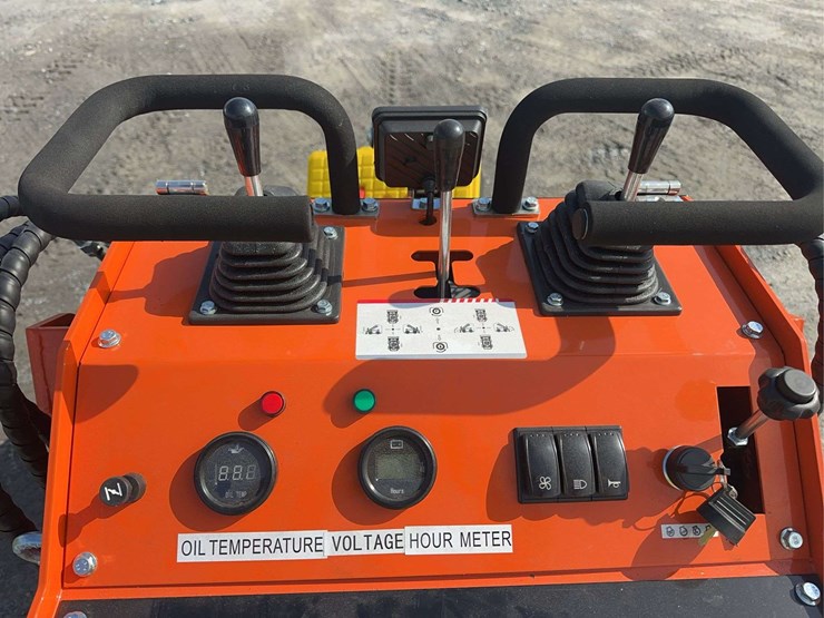 2026-future-ft36c-mini-skid-steer-image-11