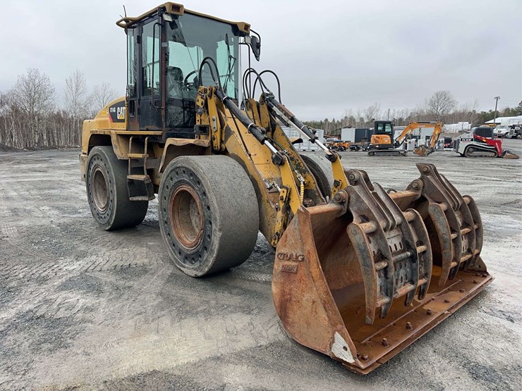 2011-caterpillar-it14g-image-3