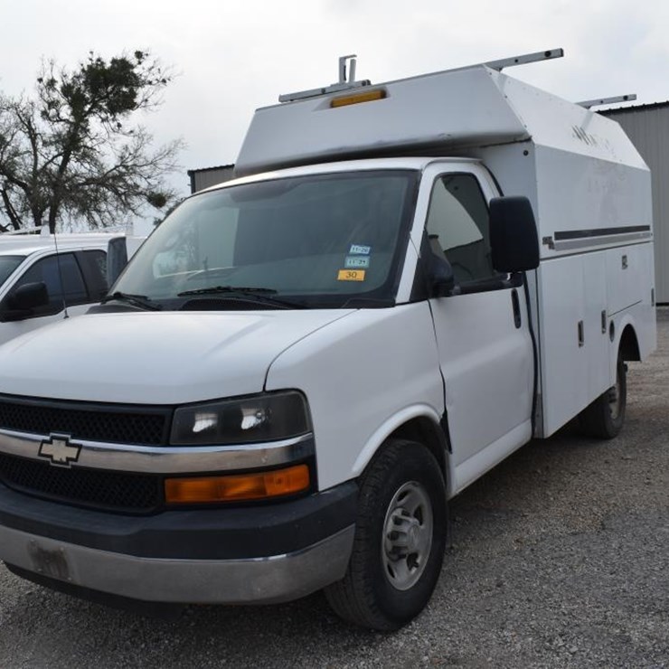 2009 UTILITY Van
