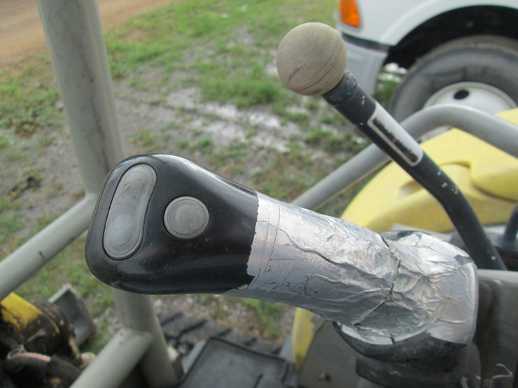 yanmar-vio35-image-33