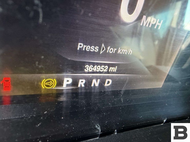 2016-dodge-2500-image-31