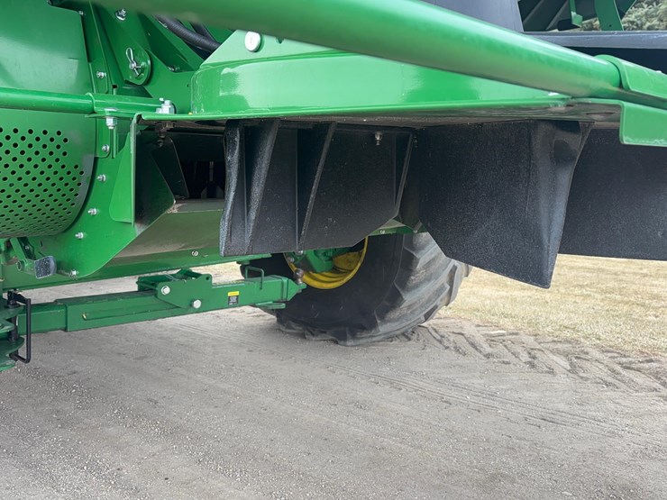 2023-john-deere-s780-image-15